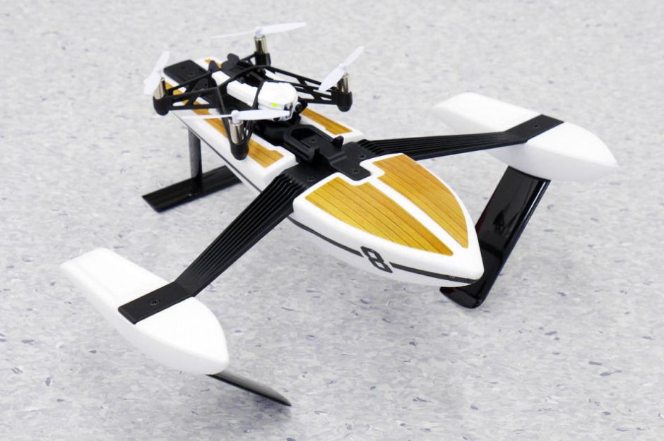 Parrot 2-in-1 Hydrofoil Drone NewZ