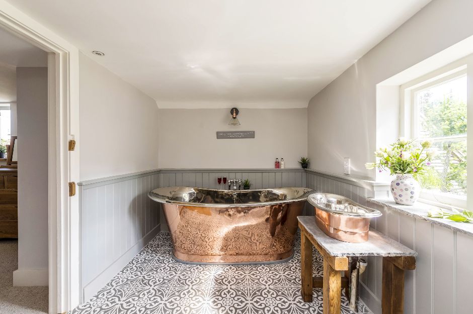 Lanes End Cottage With Hot Tub