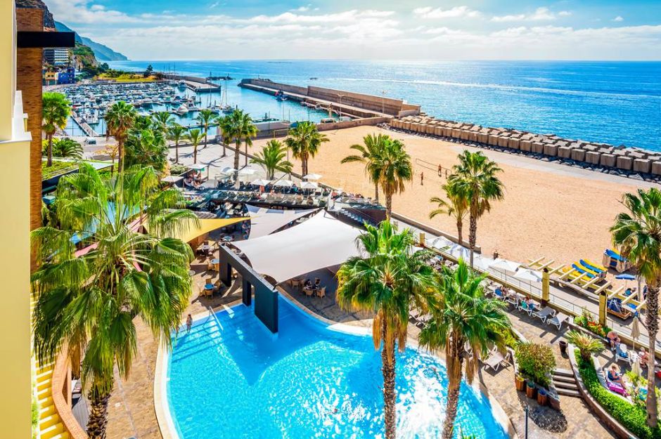 7 Night Calheta Beach Madeira Holiday