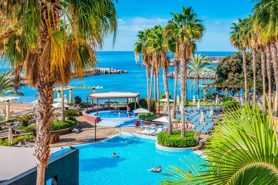 7 Night Calheta Beach Madeira Holiday